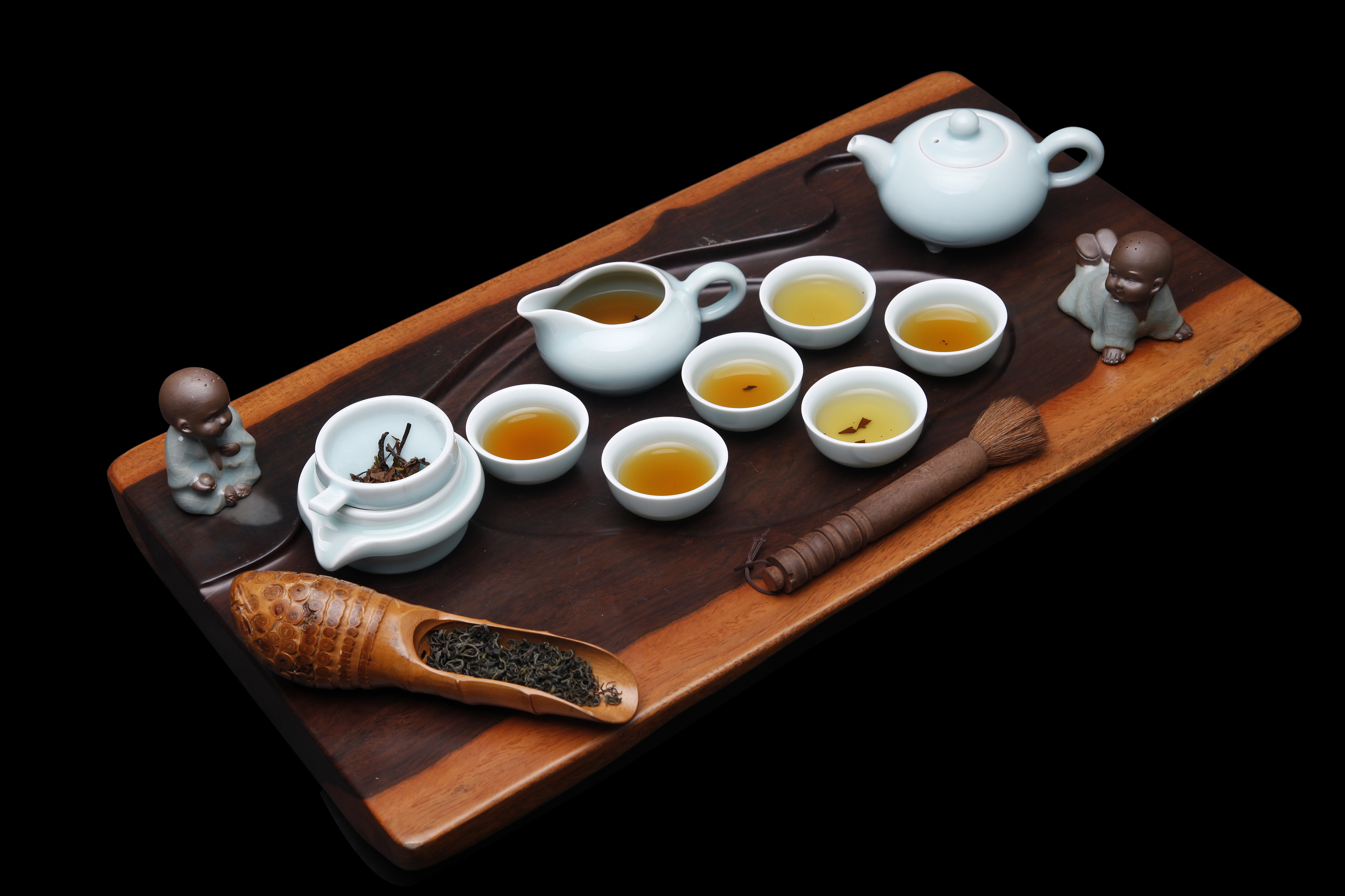 静谧流光 茶具与摄影交织的静物美学