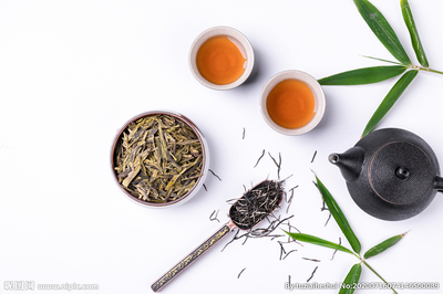 简约茶器，意境悠远